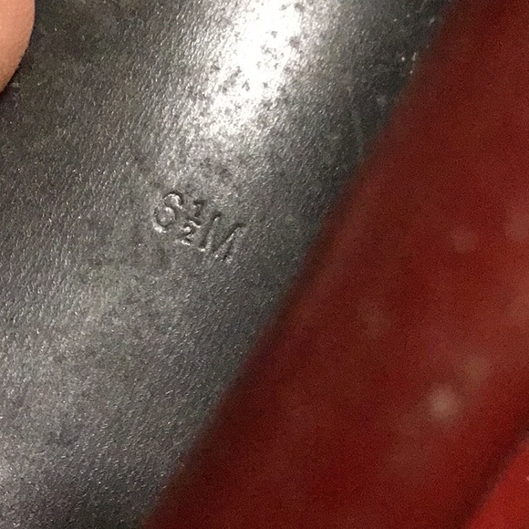 Guess Red Stiletto heels size 6 1/2 M Pointy Toe - Picture 5 of 6